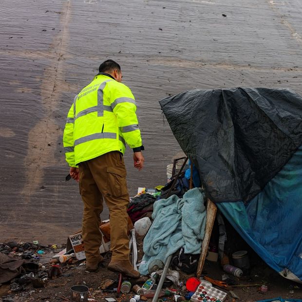 Reiteran Llamado a Evacuar la Canalización del Río Tijuana por Riesgo de Inundación